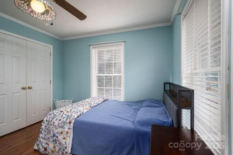 1575 Lewis Farm Road Kings Mountain NC 28086