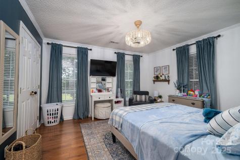 1575 Lewis Farm Road Kings Mountain NC 28086