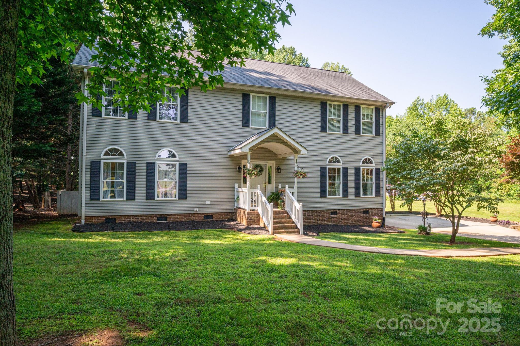 1575 Lewis Farm Road Kings Mountain NC 28086