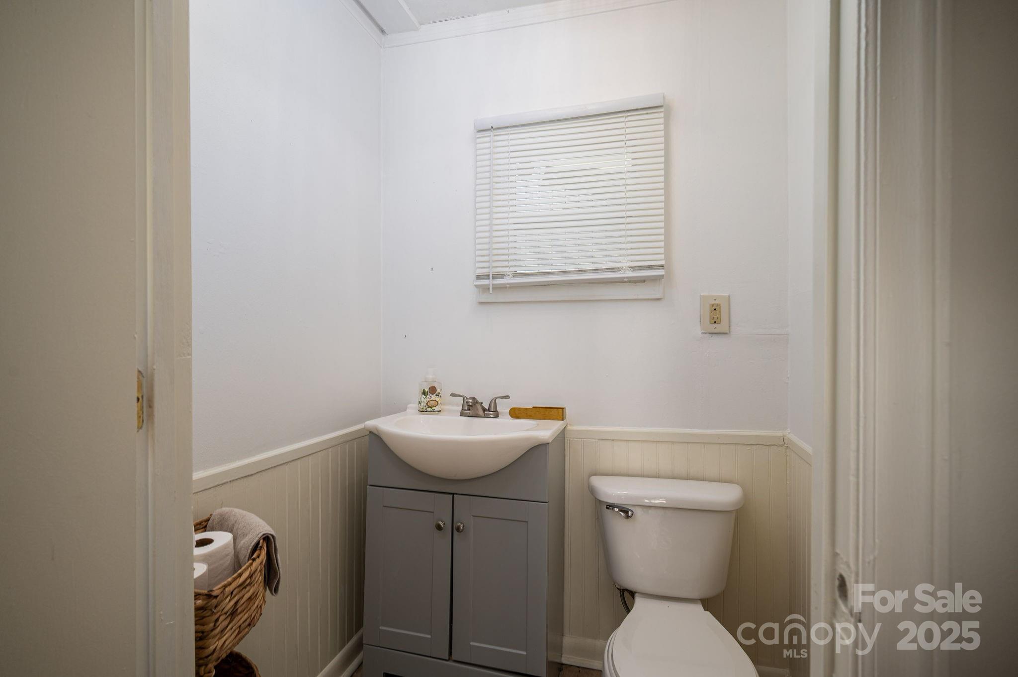 1575 Lewis Farm Road Kings Mountain NC 28086