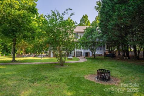 1575 Lewis Farm Road Kings Mountain NC 28086
