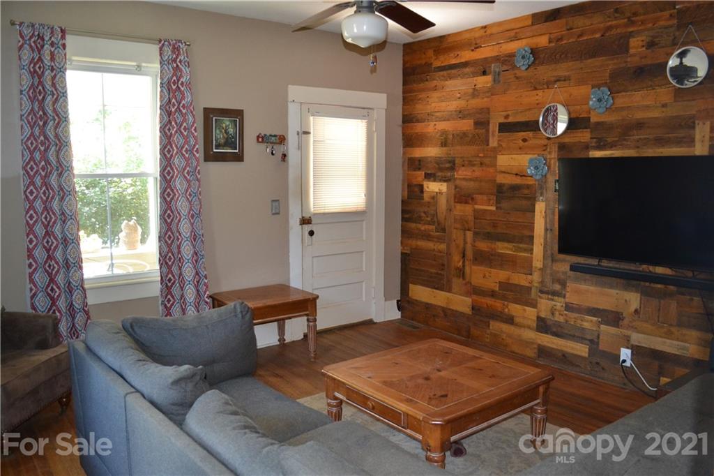 116 Hanover Street Asheville NC 28806