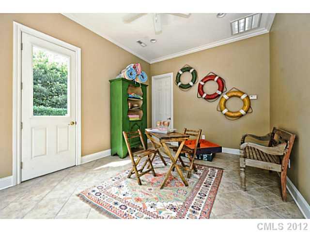 2036 Norton Road Charlotte NC 28207