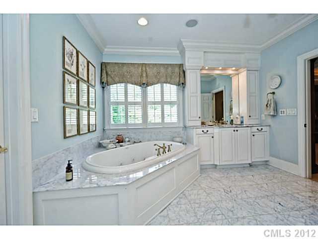 2036 Norton Road Charlotte NC 28207