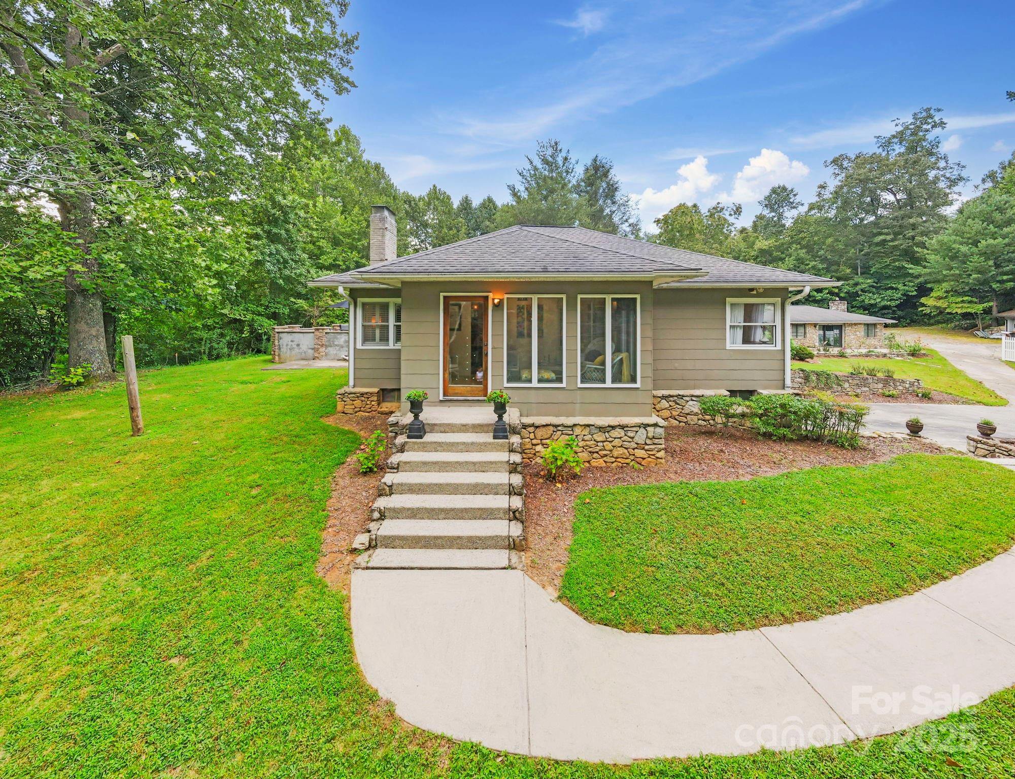 7741 Brevard Road Etowah NC 28729