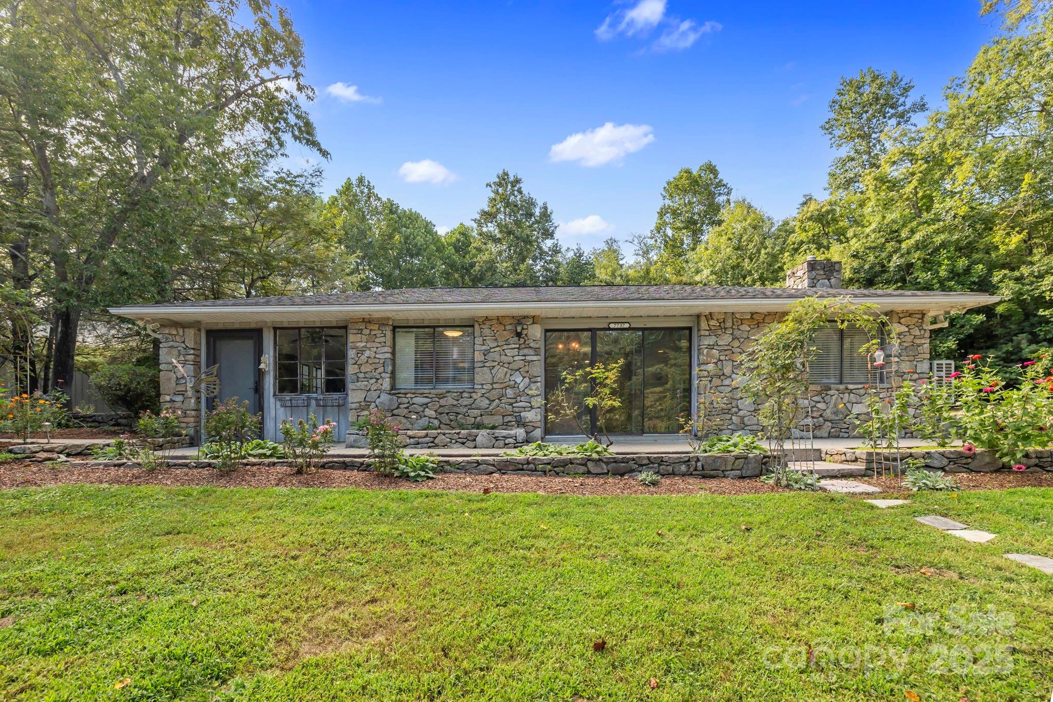 7741 Brevard Road Etowah NC 28729