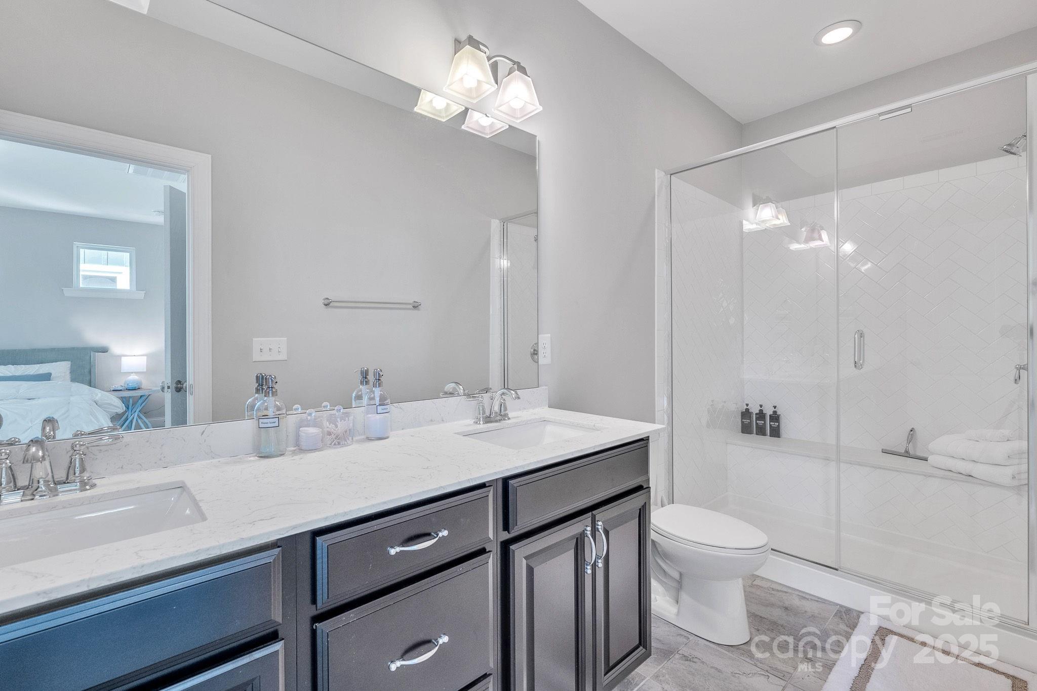 2551 Statesville Avenue Charlotte NC 28206