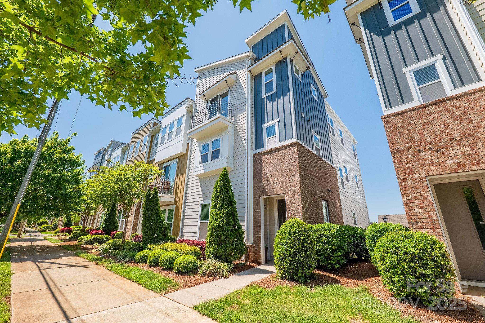 2551 Statesville Avenue Charlotte NC 28206