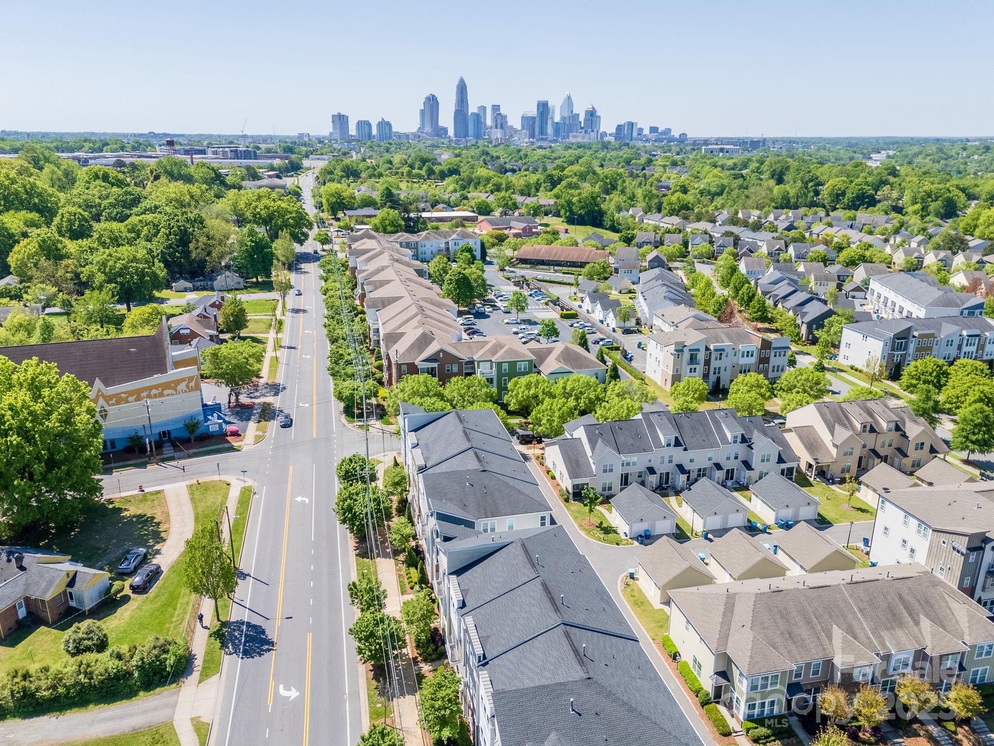 2551 Statesville Avenue Charlotte NC 28206