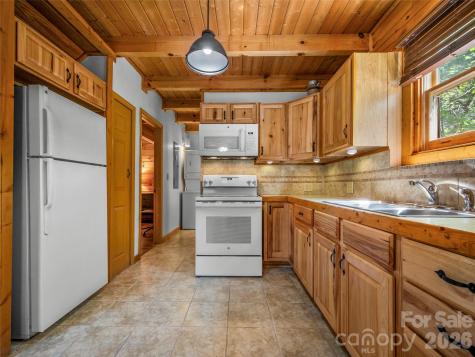 125 Pine Ridge Drive Bostic NC 28018