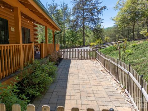 125 Pine Ridge Drive Bostic NC 28018