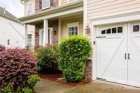 3510 Meadow Glen Court Clemmons NC 27012