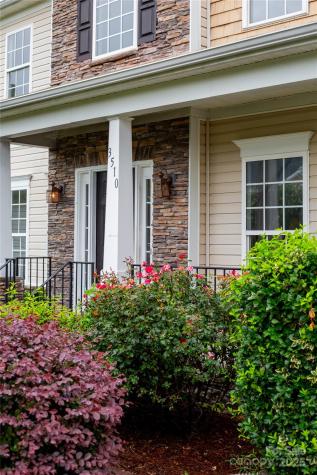 3510 Meadow Glen Court Clemmons NC 27012