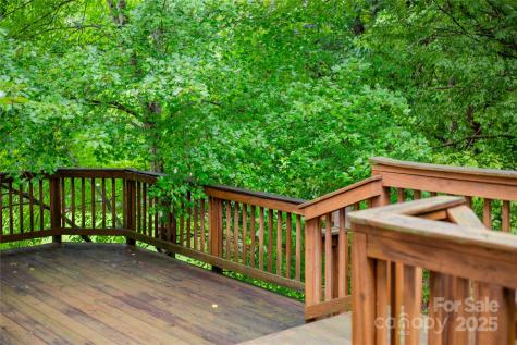 3510 Meadow Glen Court Clemmons NC 27012