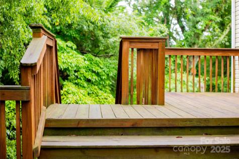 3510 Meadow Glen Court Clemmons NC 27012