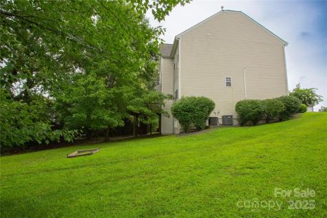 3510 Meadow Glen Court Clemmons NC 27012