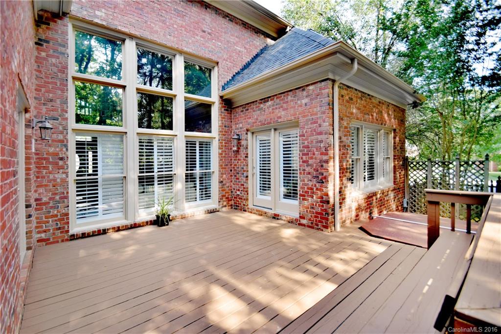 5806 Cary Ridge Drive Charlotte NC 28277