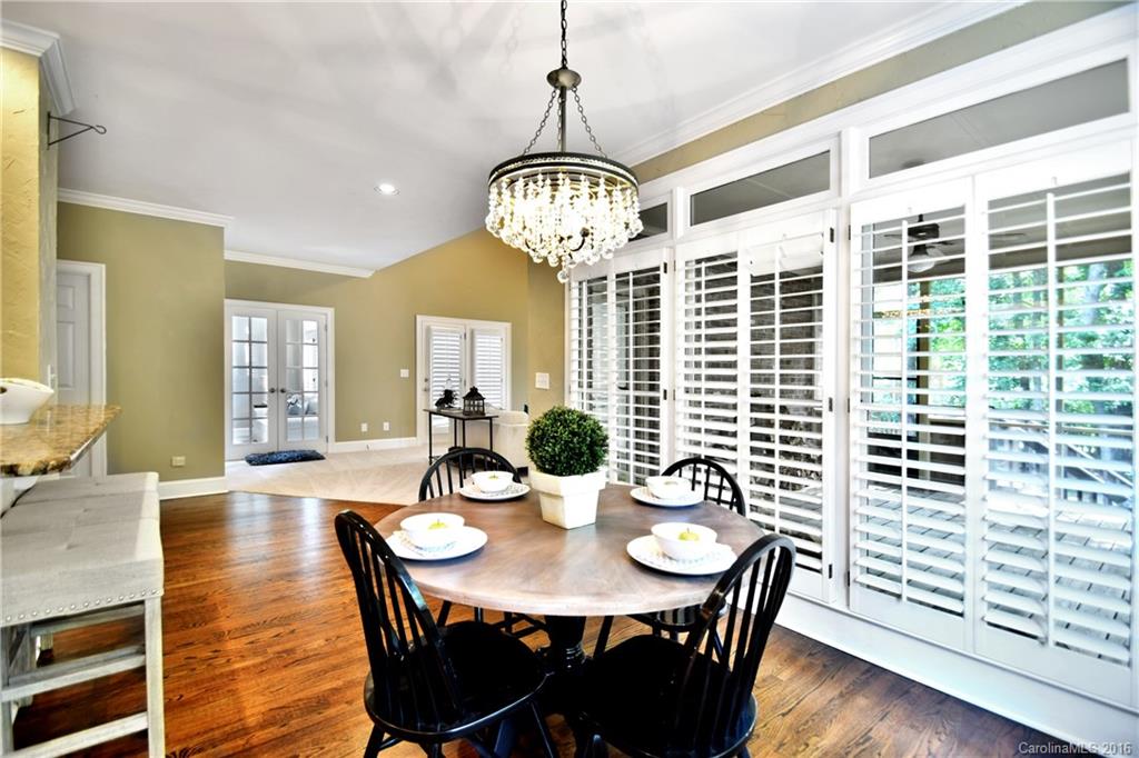 5806 Cary Ridge Drive Charlotte NC 28277