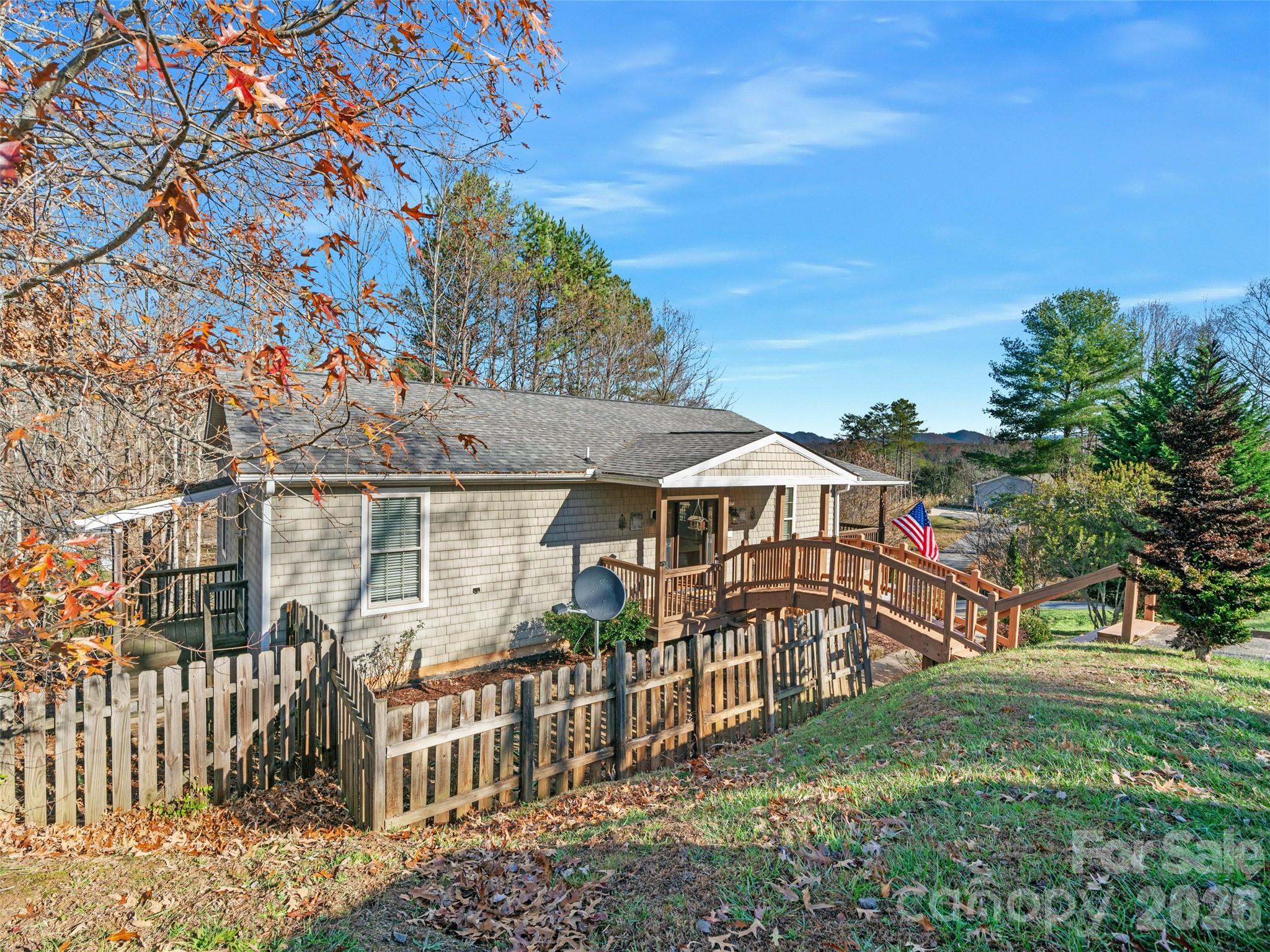 16 Sunny Lane Mars Hill NC 28754