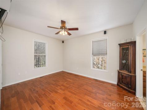 16 Sunny Lane Mars Hill NC 28754