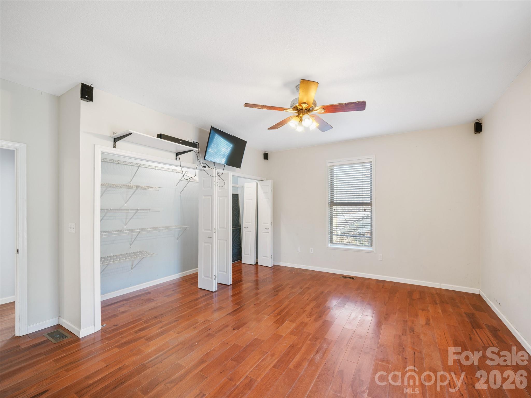 16 Sunny Lane Mars Hill NC 28754