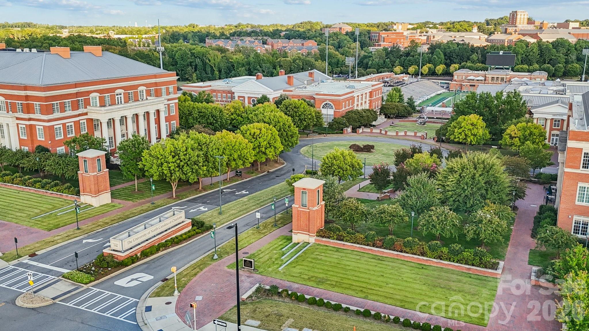 1804 Alexander Village Main Drive Charlotte NC 28262
