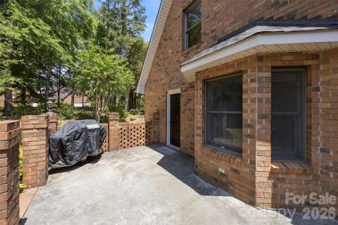 813 Rothmoor Drive Concord NC 28025