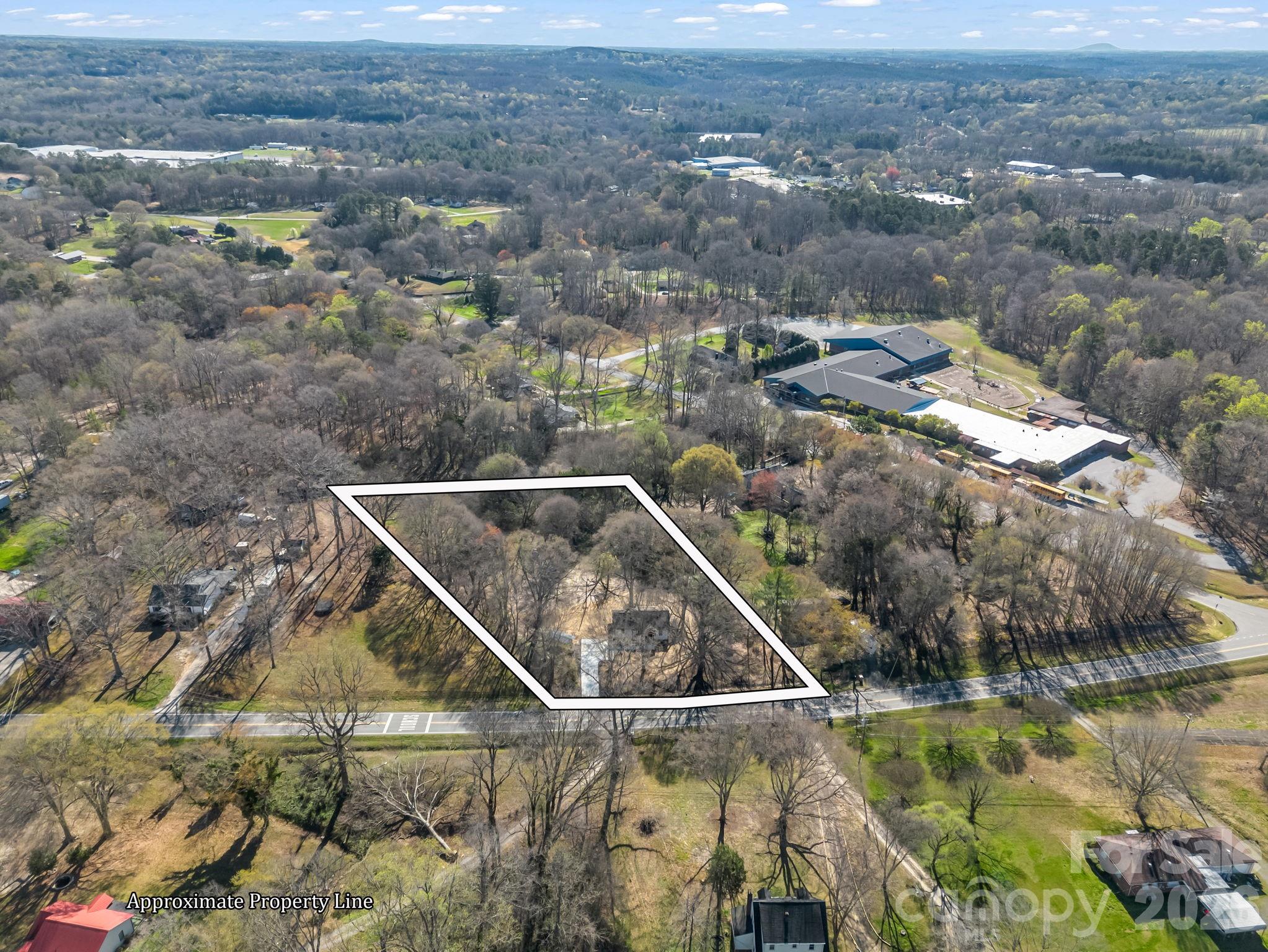 1325 W Nc Hwy 150 Highway Lincolnton NC 28092