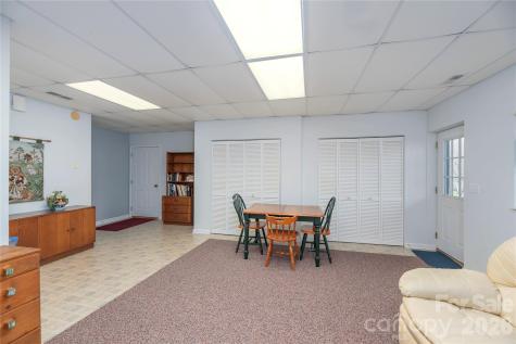 57 Gloria Way Waynesville NC 28785