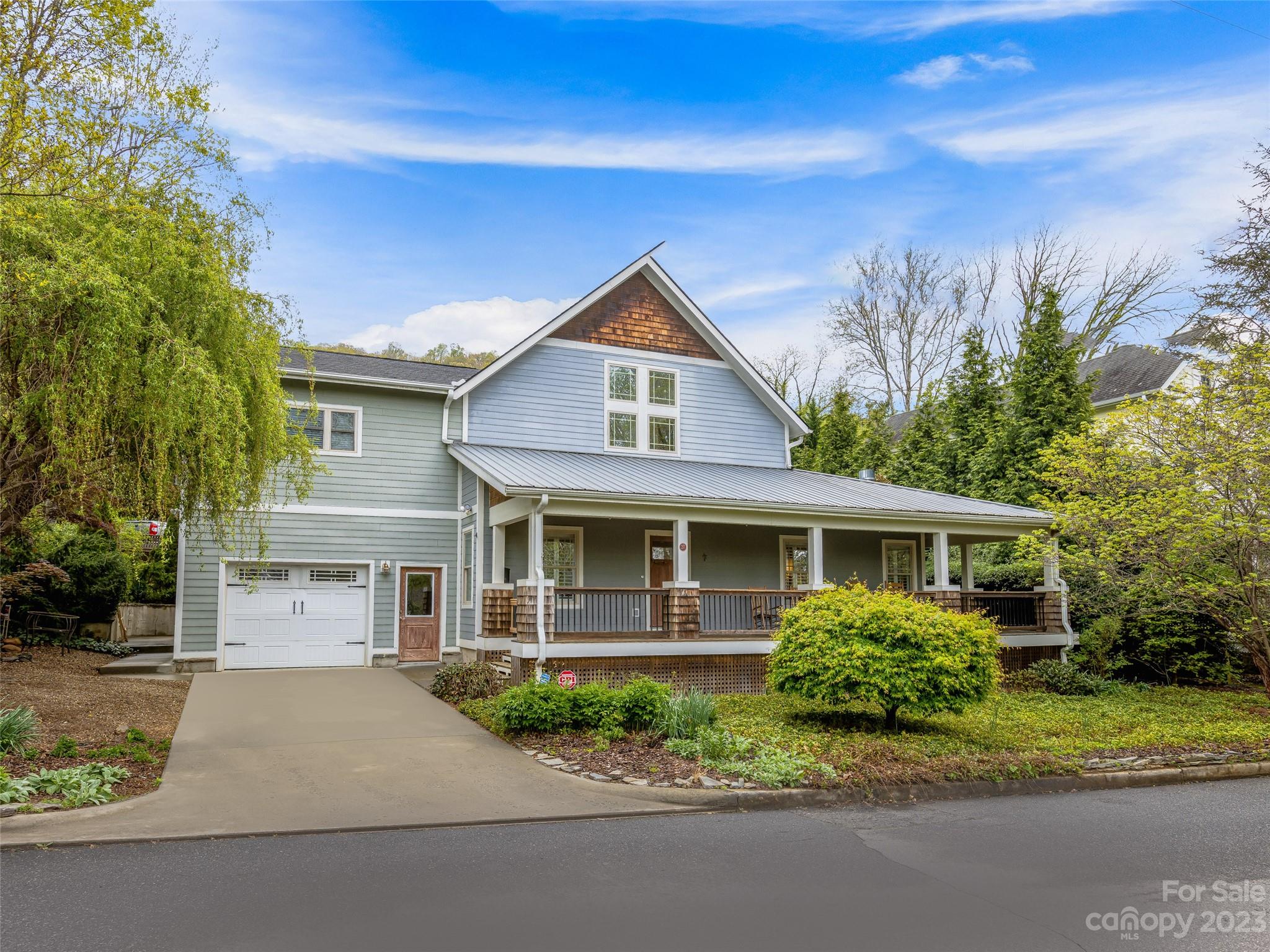 27 Albemarle Place Asheville NC 28801