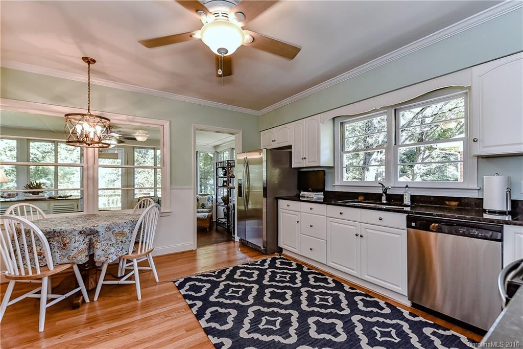 5733 Murrayhill Road Charlotte NC 28210