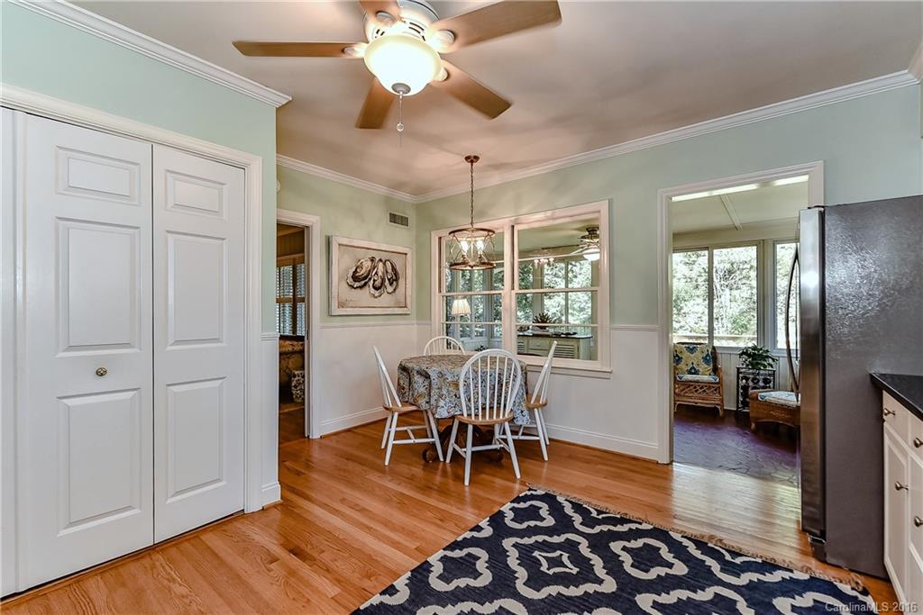 5733 Murrayhill Road Charlotte NC 28210