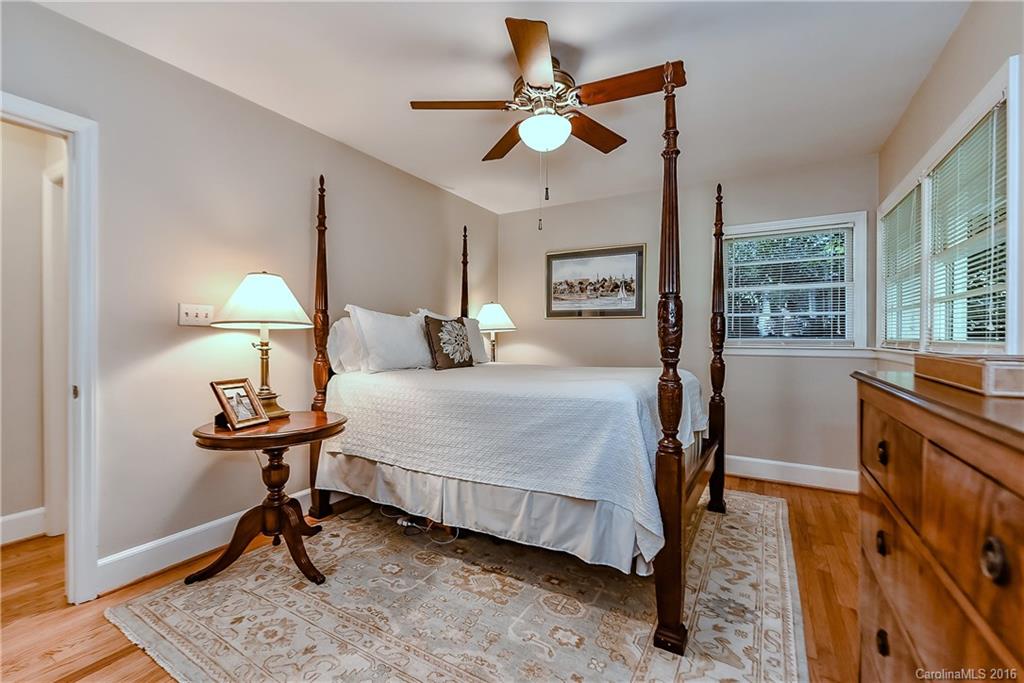 5733 Murrayhill Road Charlotte NC 28210