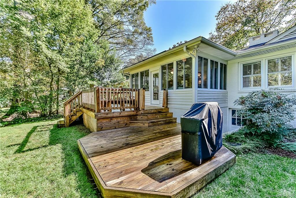 5733 Murrayhill Road Charlotte NC 28210