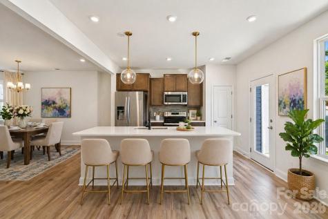 7647 Ethora Way Charlotte NC 28216