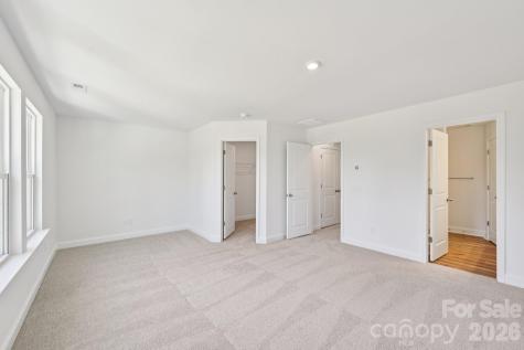 7647 Ethora Way Charlotte NC 28216