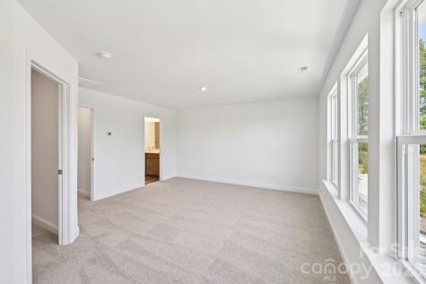 7647 Ethora Way Charlotte NC 28216