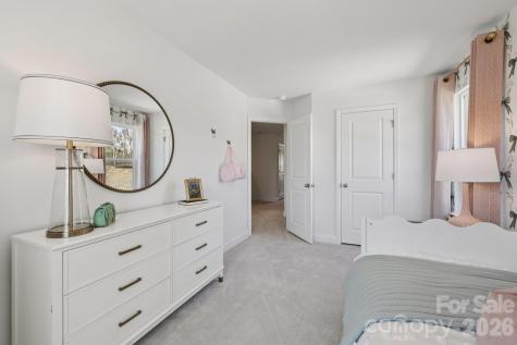 7647 Ethora Way Charlotte NC 28216