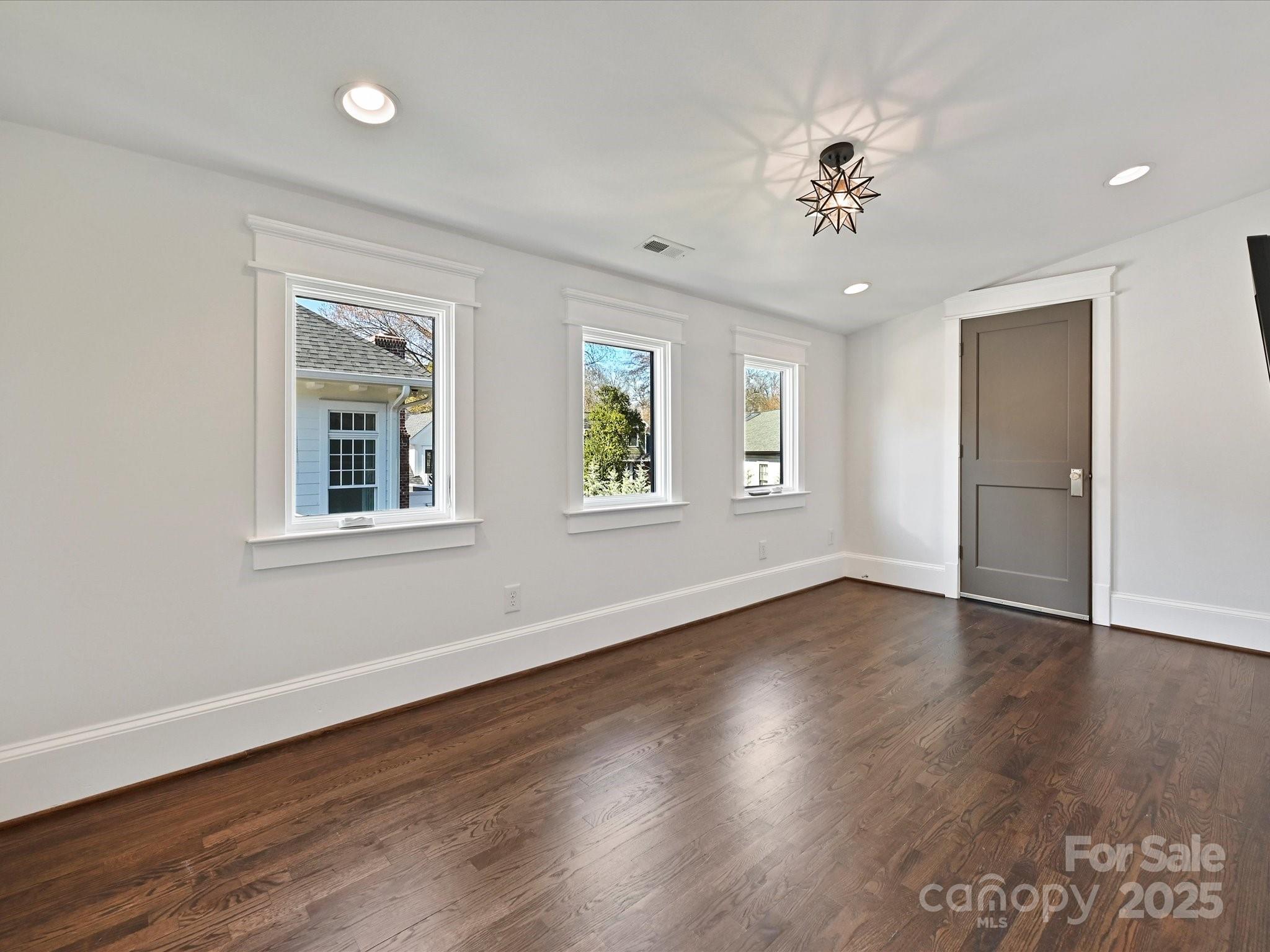 813 Brookside Avenue Charlotte NC 28203