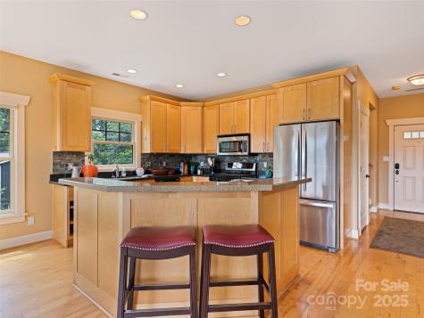 32 Grandview Drive Asheville NC 28806