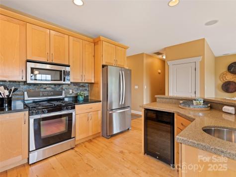32 Grandview Drive Asheville NC 28806
