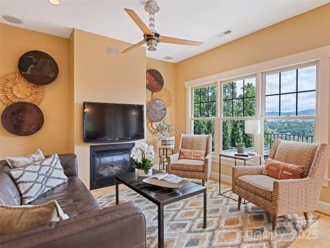 32 Grandview Drive Asheville NC 28806