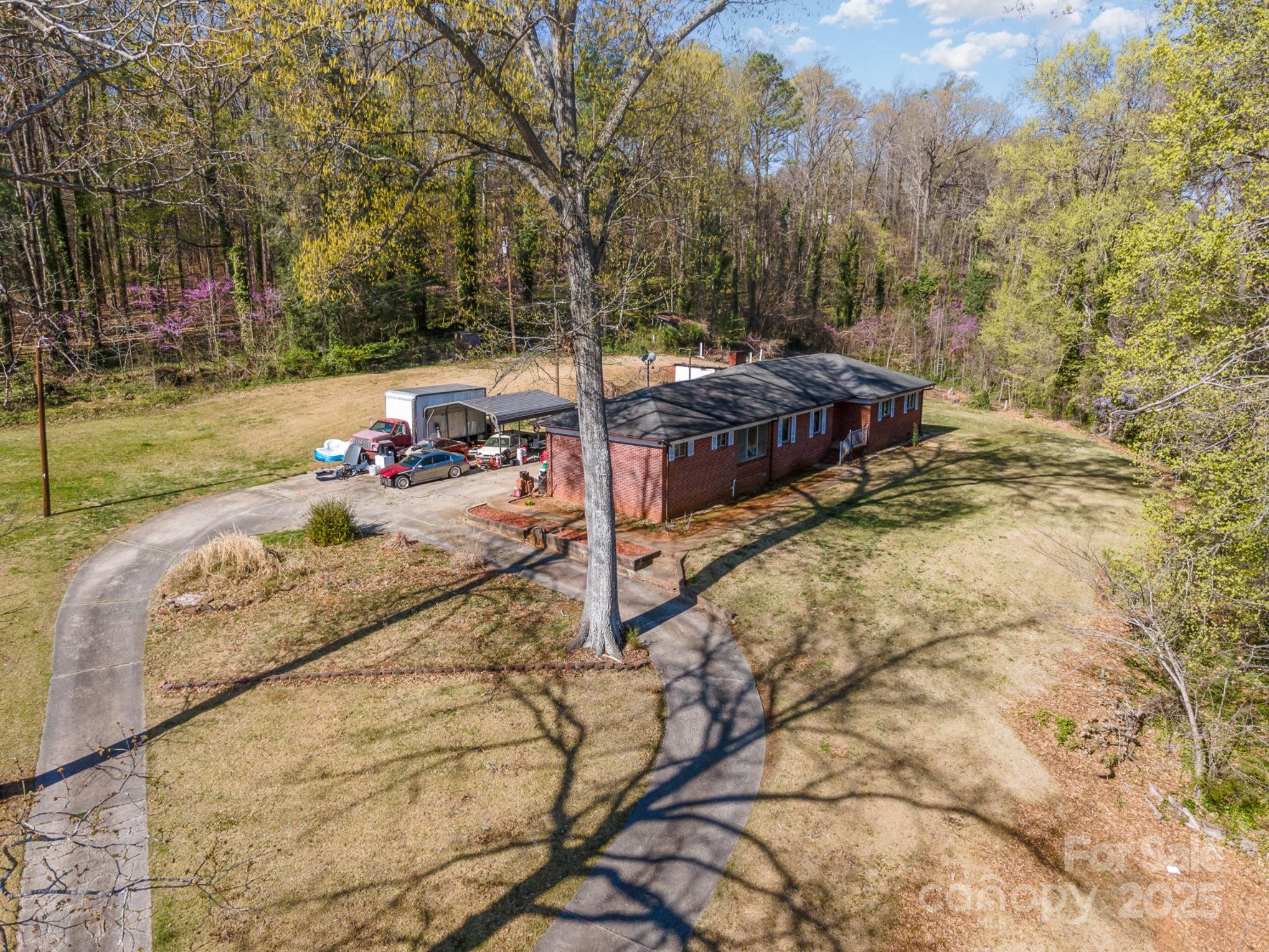 724 Rocky River Road W Charlotte NC 28213