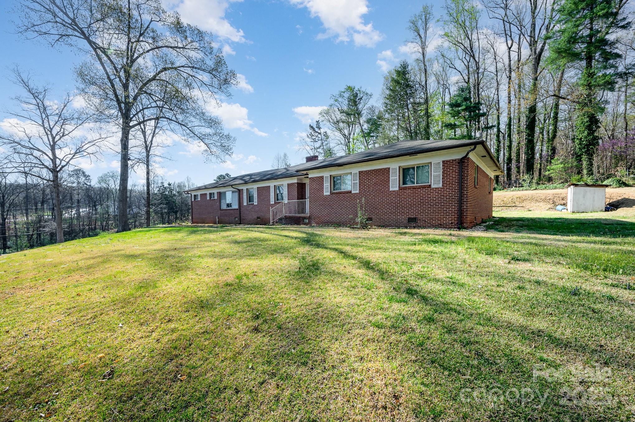 724 Rocky River Road W Charlotte NC 28213