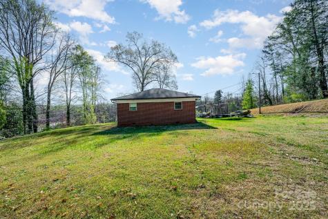 724 Rocky River Road W Charlotte NC 28213