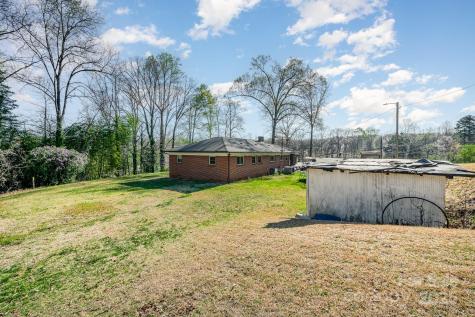 724 Rocky River Road W Charlotte NC 28213