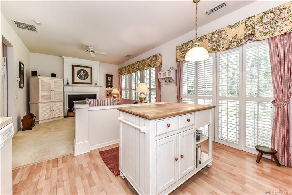 2019 Mckenzie Creek Drive Charlotte NC 28270