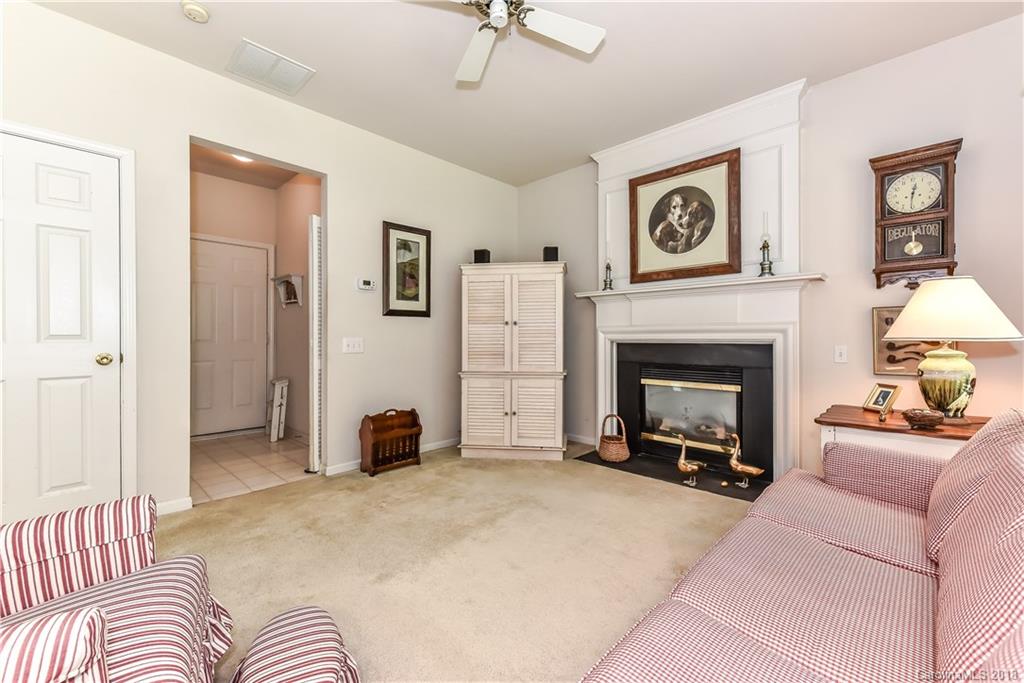 2019 Mckenzie Creek Drive Charlotte NC 28270
