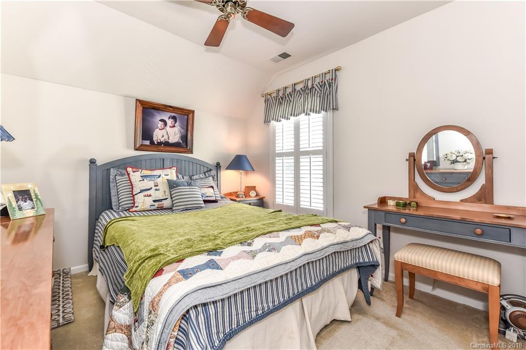 2019 Mckenzie Creek Drive Charlotte NC 28270