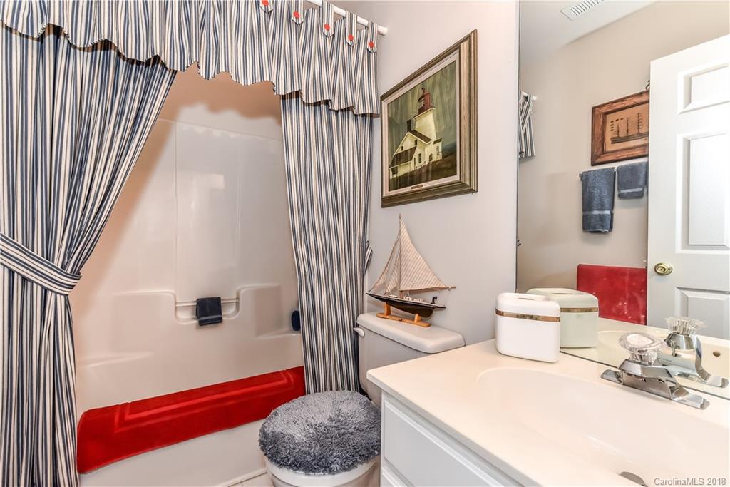 2019 Mckenzie Creek Drive Charlotte NC 28270